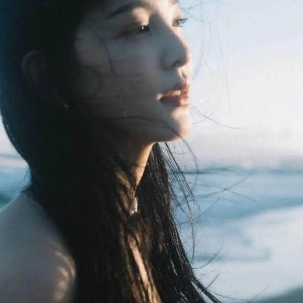 榆木湖边的房子
